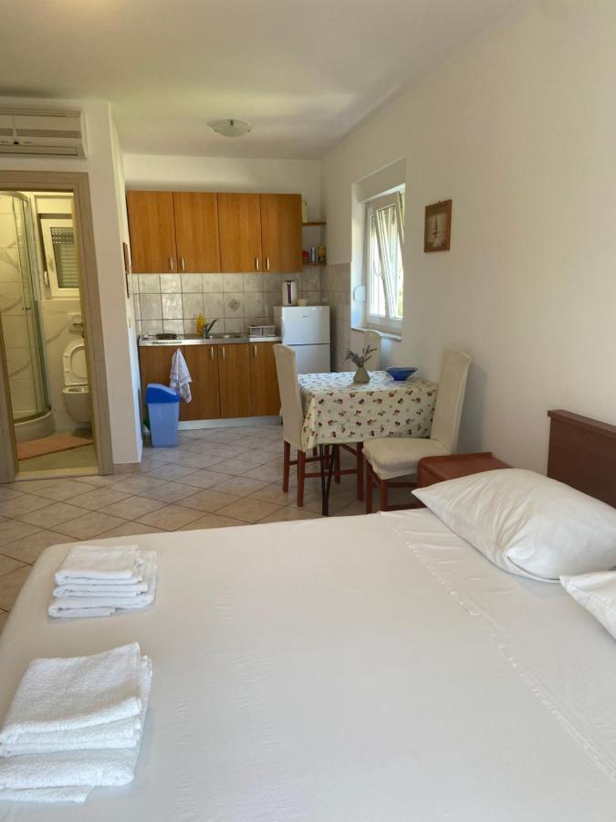 House Mare Apartment Trogir Ngoại thất bức ảnh